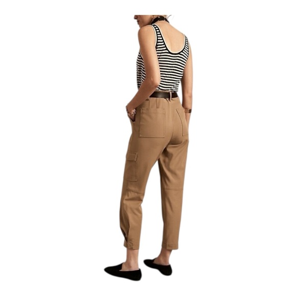 Banana Republic Pants - Banana Republic Tapered Cargo Pants SZ 8